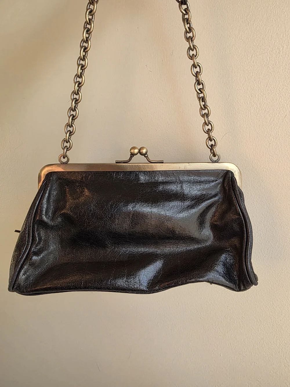 Vintage Cynthia Rowley Y2K Black Leather Kisslock Chain Purse Bag